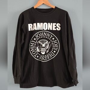 Lg Black Ramones Long Sleeve Shirt